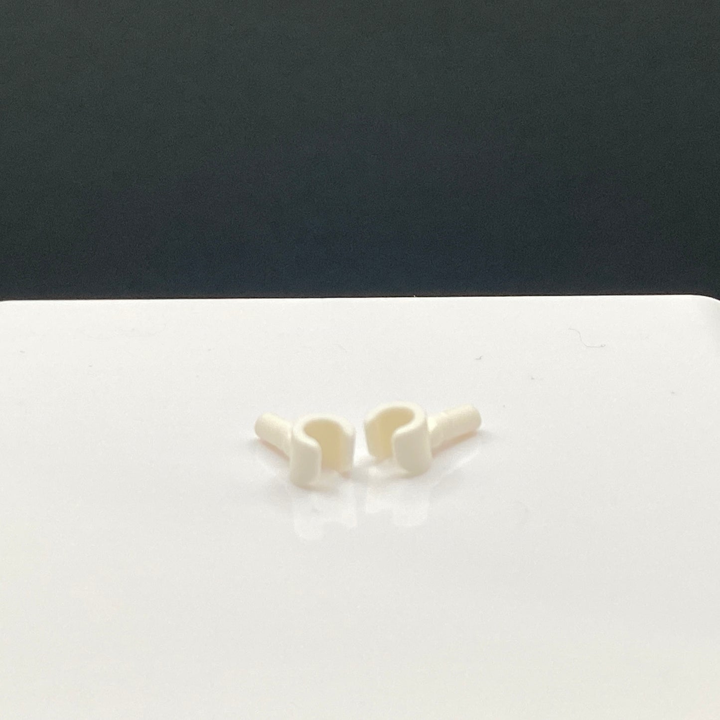 Official LEGO Hands (Pair)