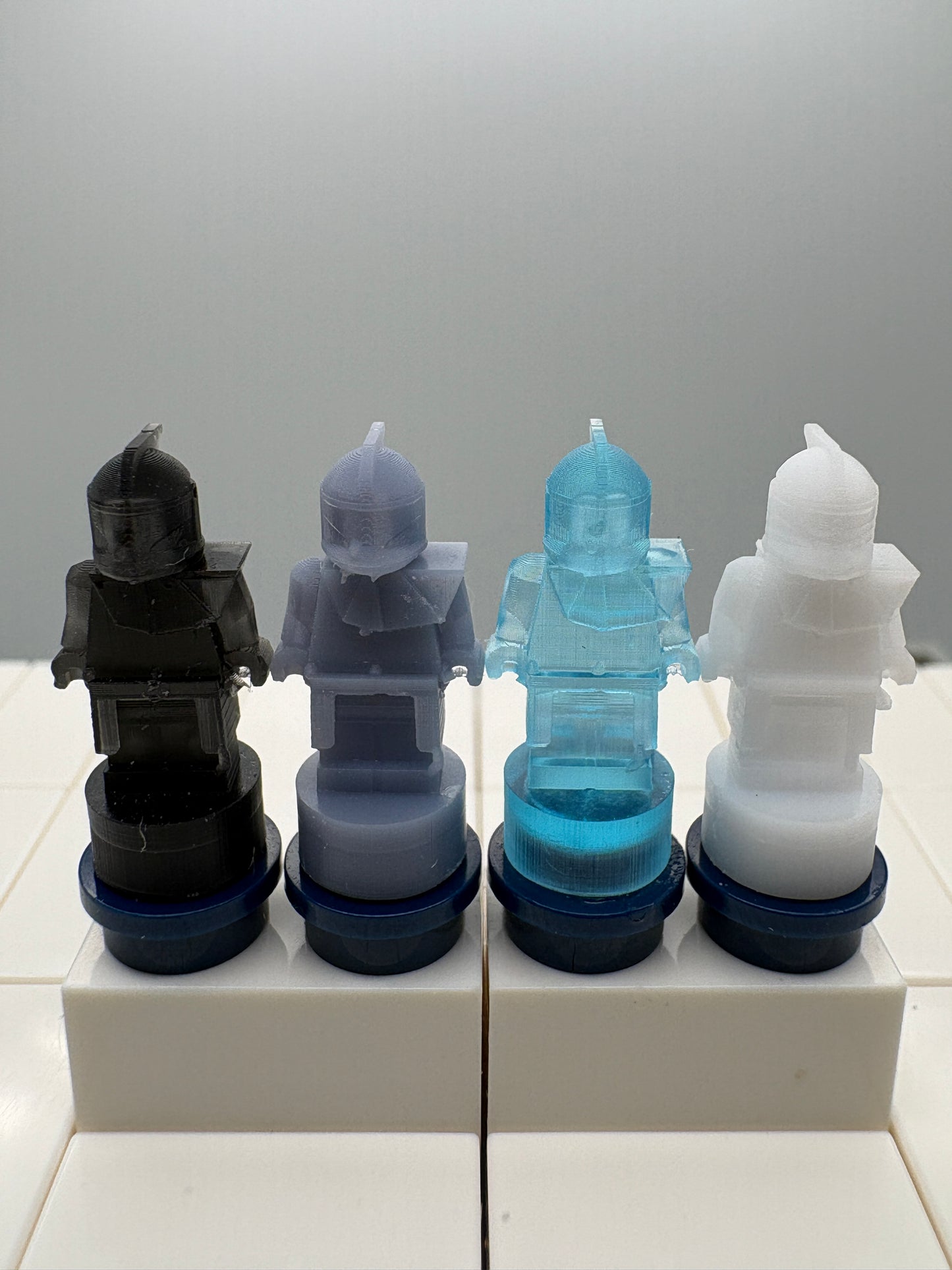 Hologram - Phase 1 Clone Trooper with Kama/Pauldron