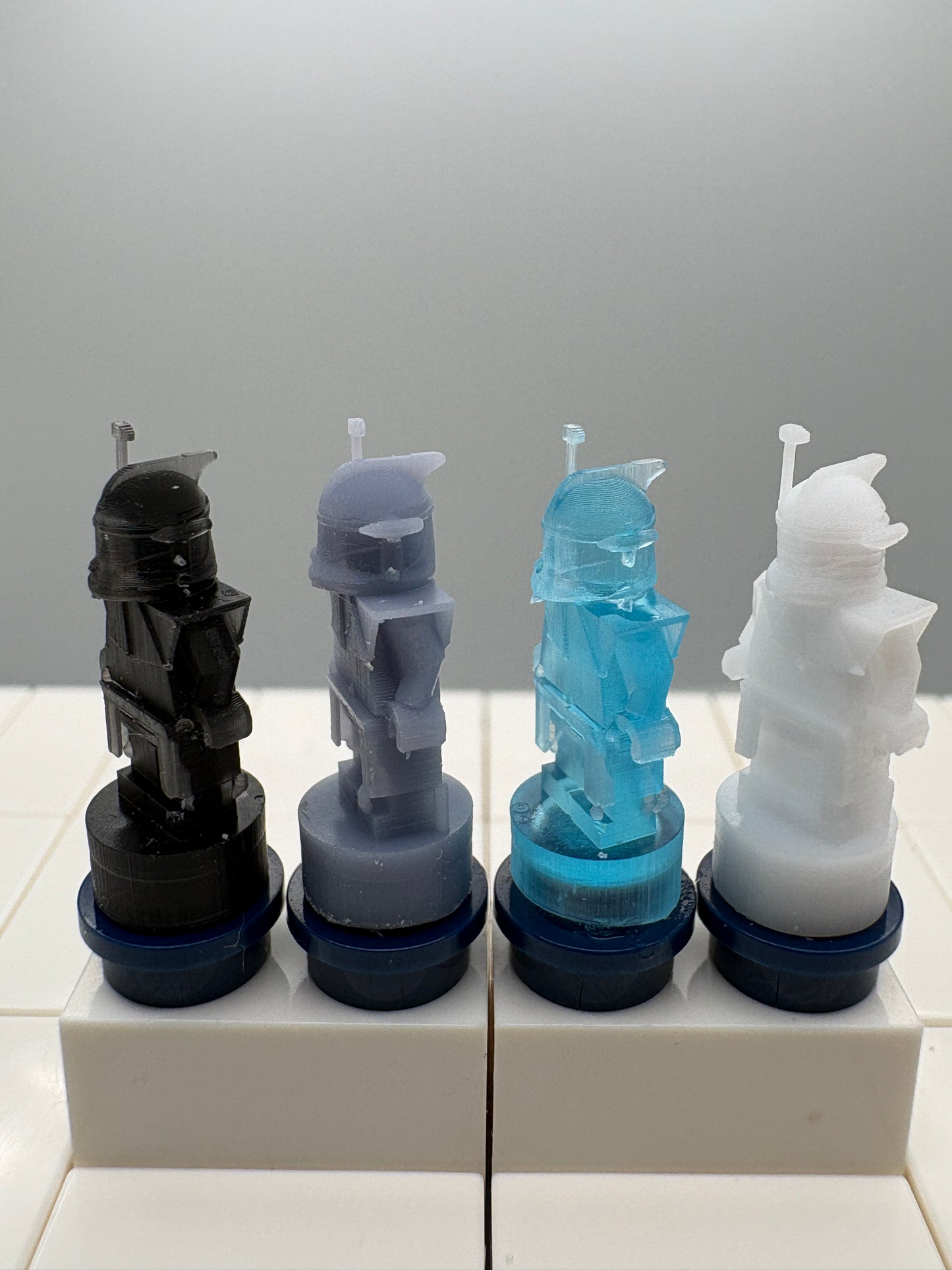 Hologram - Phase 1 Clone Trooper with Kama/Pauldron/Light/Range