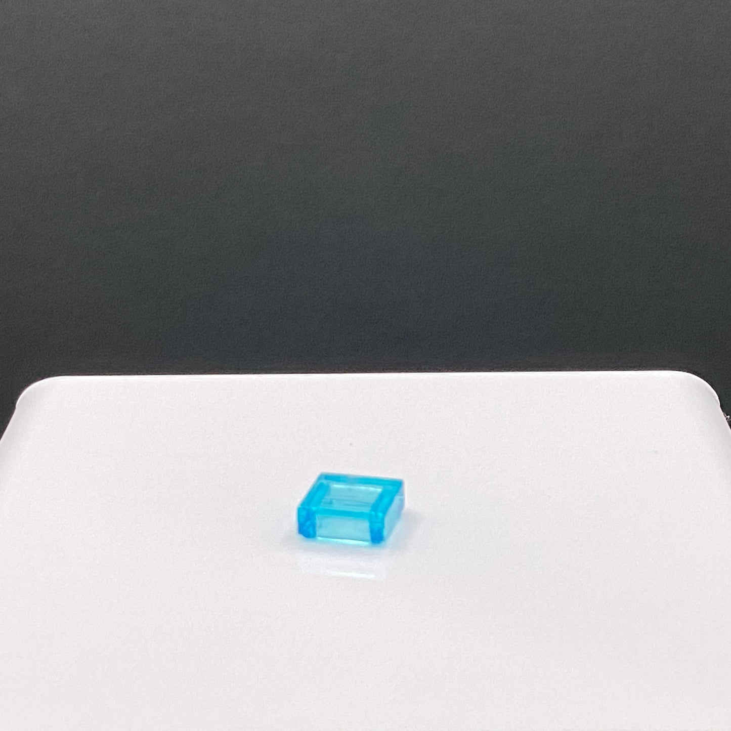 Official LEGO Trans-Light Blue Bricks (1x1)